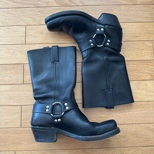 Frye harness boots 12R
Size 9 M (womens medium width)